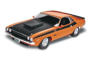 Revell 1/24 1970 DODGE CHALLENGER 2'N1