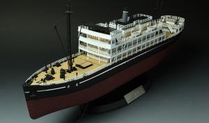 1:150 THE CROSSING (The FIRST MENG SHIP MODEL)