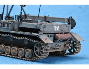 Trumpeter 1:35 German Bergepanzer IV Recovery Vehicle