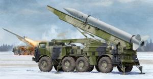 Trumpeter 1:35 Russian 9P113 TEL w/9M21 Rocket