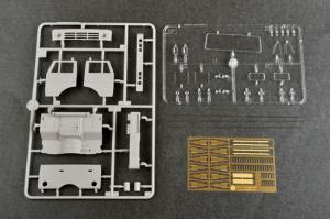 Trumpeter 1:35 Russian KAMAZ 4310 Truck