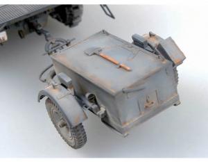 Trumpeter 1:35 Sd.Kfz.7/1 early version