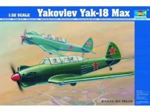 Trumpeter 1:32 Jakowlew Jak-18 Max