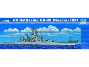 Trumpeter 1:700 US Battleship BB-63 Missouri 1991