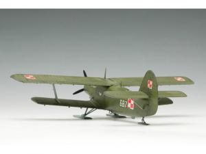 Trumpeter 1:72 Antonov An-2 Colt on Skis