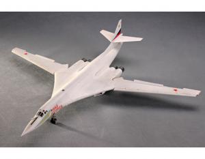 Trumpeter 1:72 TU-160 Blackjack Bomber