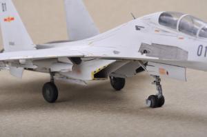 Trumpeter 1:72 Russian Su-30MKK Flanker G Fighter