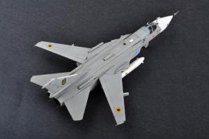 Trumpeter 1:72 Su-24MR Fencer-E