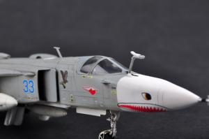 Trumpeter 1:72 Su-24MR Fencer-E