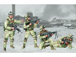 1:35 US 101st Airborne Division Crew