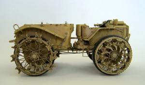 1:35 Artillery Tractor Pavesi P4-100