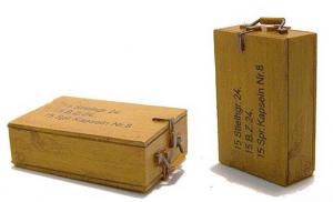 1:35 German box for grenades