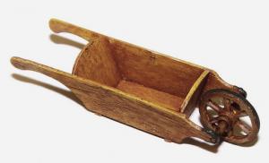 1:35 Wooden wheelbarrow