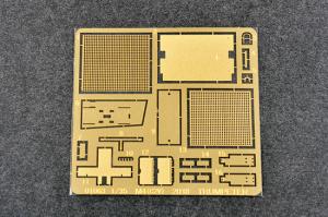 Trumpeter 1/35 M4 Command and Control Vehicle C2V