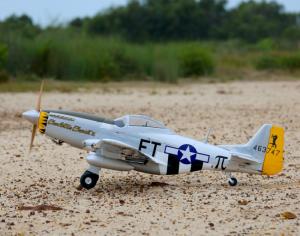 North American P-51D Charolotte´s Chariot II 35cc 180cm Electric Retracts