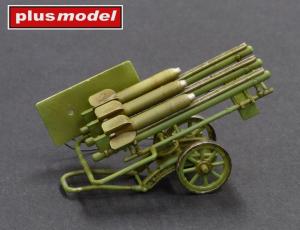 Plusmodel 1/35 Missiles RS-82 ground version