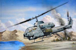 Trumpeter 1/35 AH-1W Super Cobra