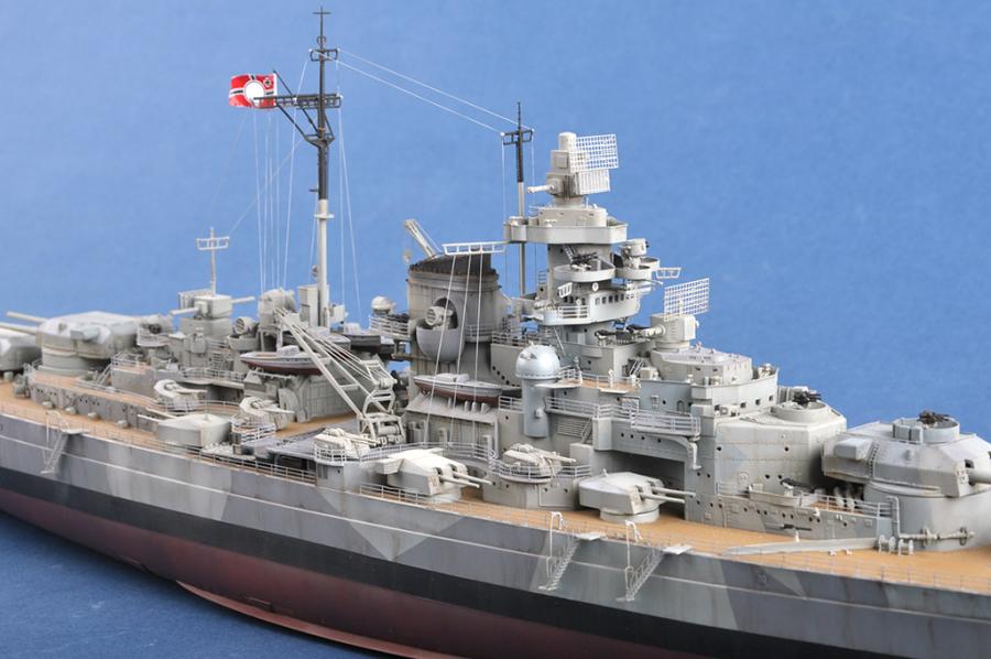 Trumpeter 1:350 German Tirpitz Battleship