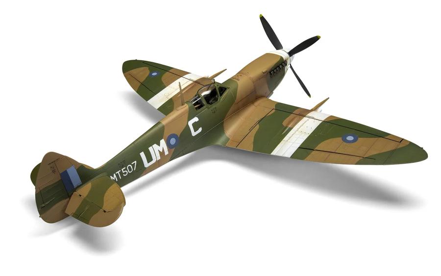 Airfix 1/24 Supermarine Spitfire Mk.VIII