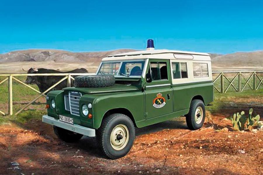 Italeri 1/35 LAND ROVER SERIES III 109