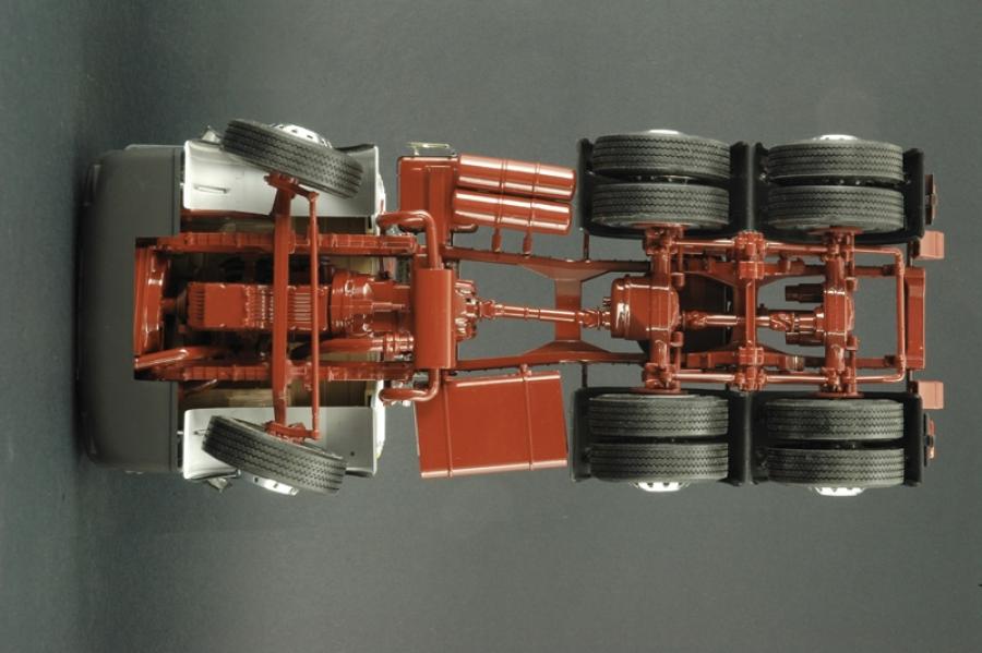 Italeri 1/24 MAN 26.321 Formel Six