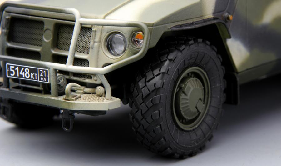 1:35 Russian High-Mobility Vehicle Tiger