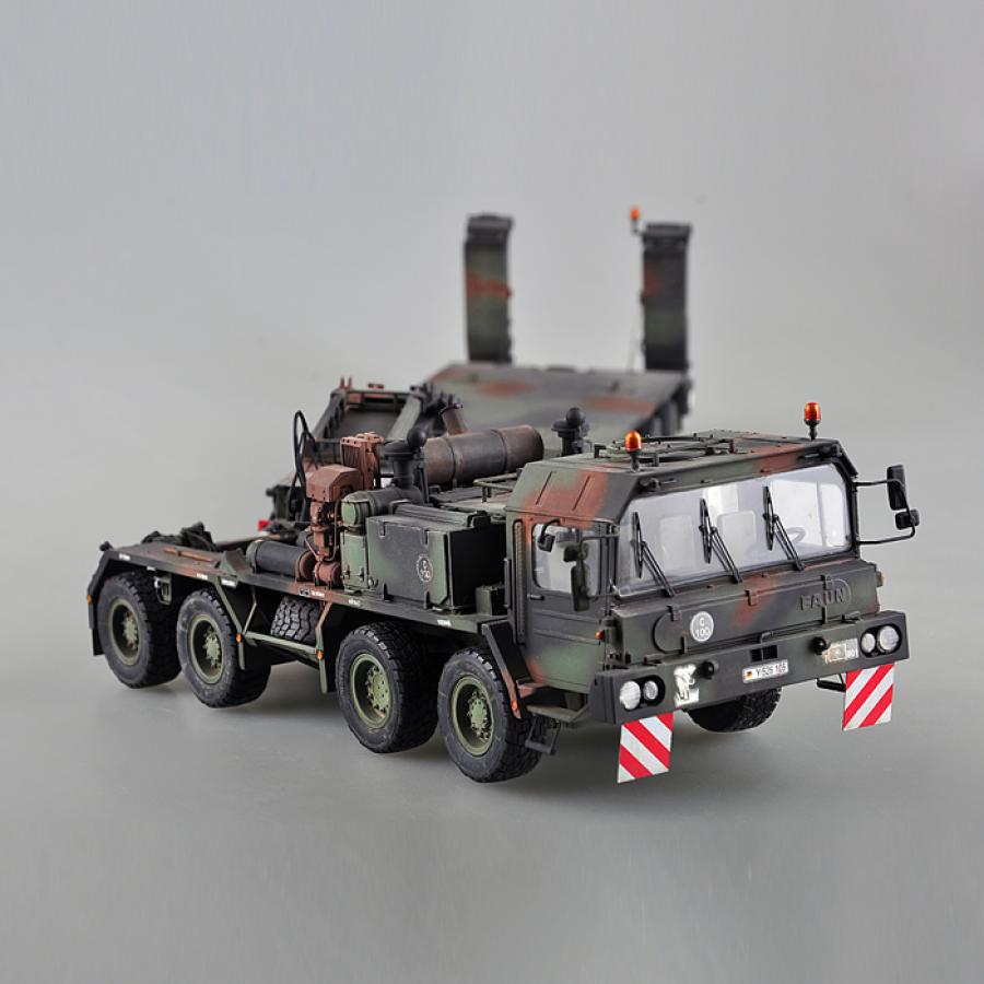 Trumpeter 1:35 Germany 56 tons tank truck