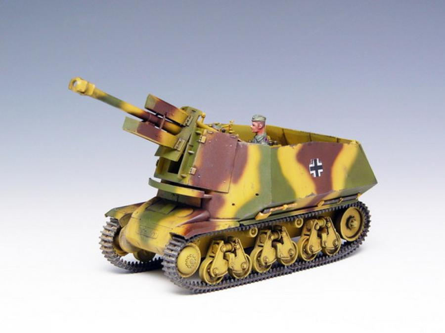 Trumpeter 1:35 PzKpfw 39(H) 10,5 cm LeFH18 (Sf) auf Geschützwagen