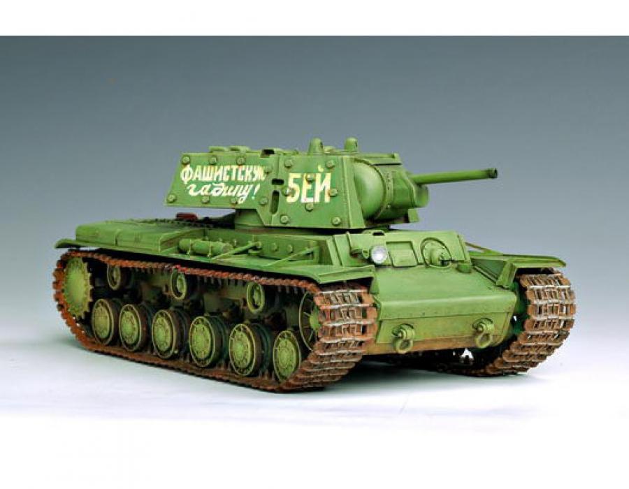 Trumpeter 1:35 Russian KV-1's Ehkranami