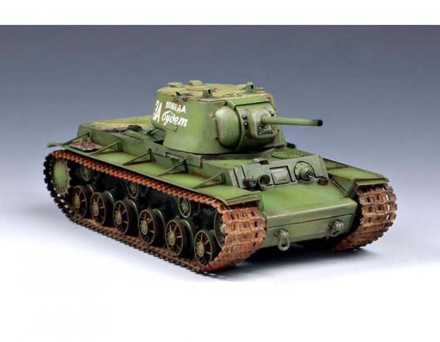 Trumpeter 1:35 KV-1 model 1942 Lightweight Cast