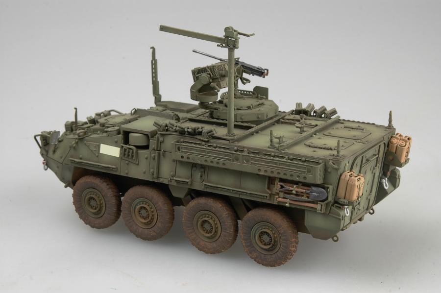 Trumpeter 1:35 United State Army M1131 Stryker FSV