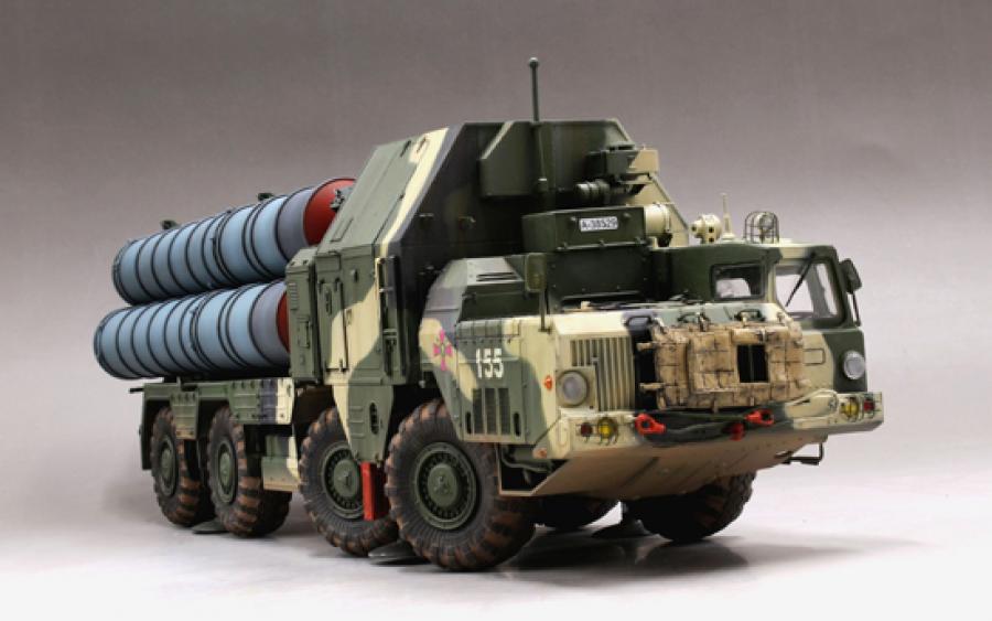 Trumpeter 1:35 48N6E of 5P85S TEL S-300PMU SA-10 GRUMBLE