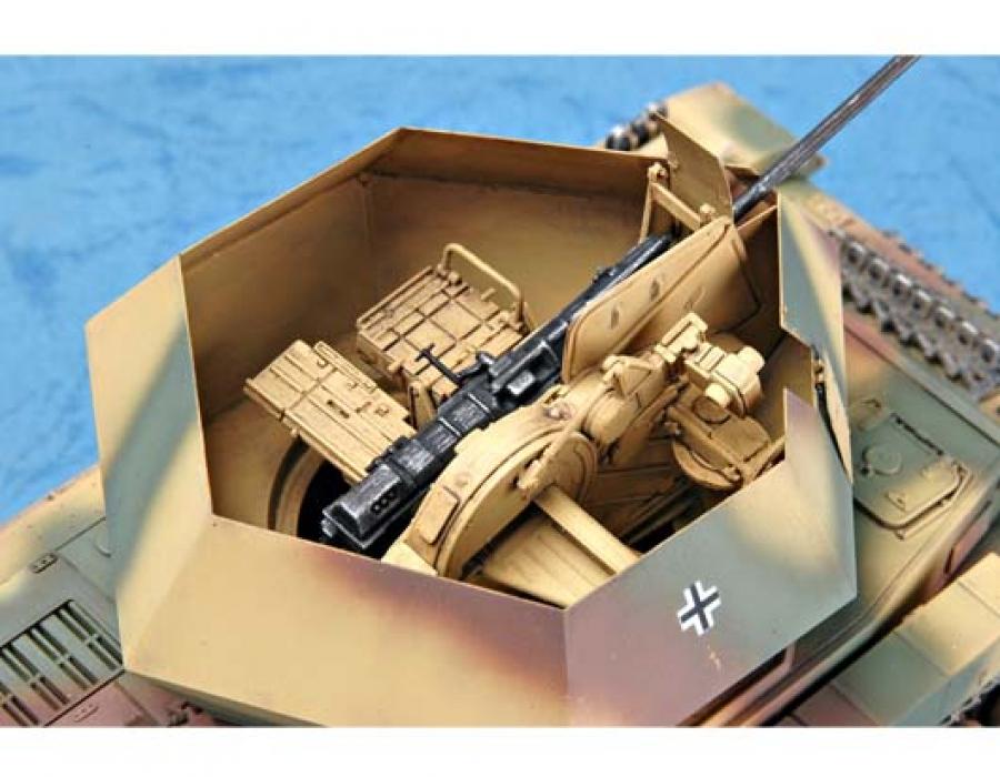 Trumpeter 1:35 German 3.7cm Flak 43 Flakpanzer IV ''Ostwind''