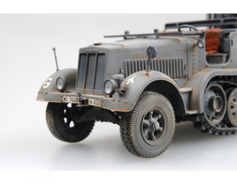 Trumpeter 1:35 Sd.Kfz.7/1 early version