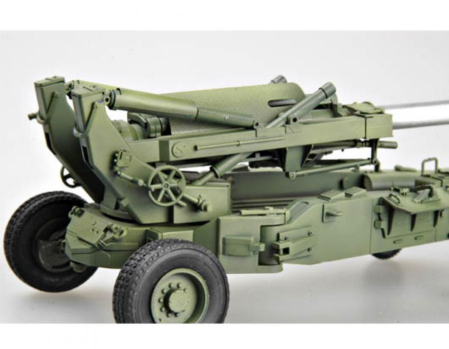 Trumpeter 1:35 US M198 155mm Medium Towed Howitzer (Early)