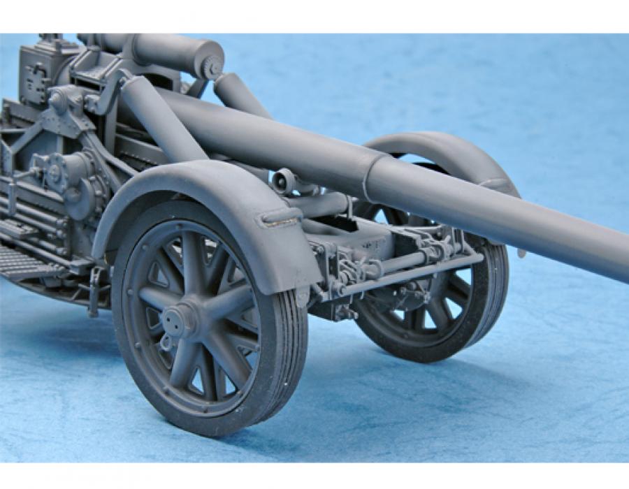 Trumpeter 1:35 German 17cm Kanone 18 Heavy Gun