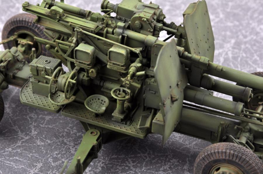 Trumpeter 1:35 Soviet 100mm AA Gun KS-19M2