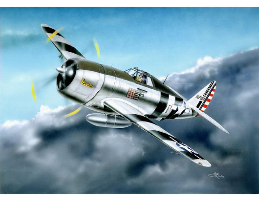 Trumpeter 1:32 P-47D Razorback Fighter