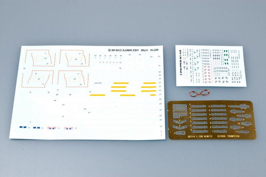 Trumpeter 1:700 USS Nimitz CVN-68