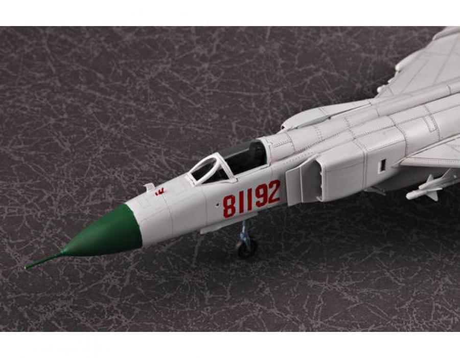 Trumpeter 1:72 Shenyang F-8II ''Finback'' B