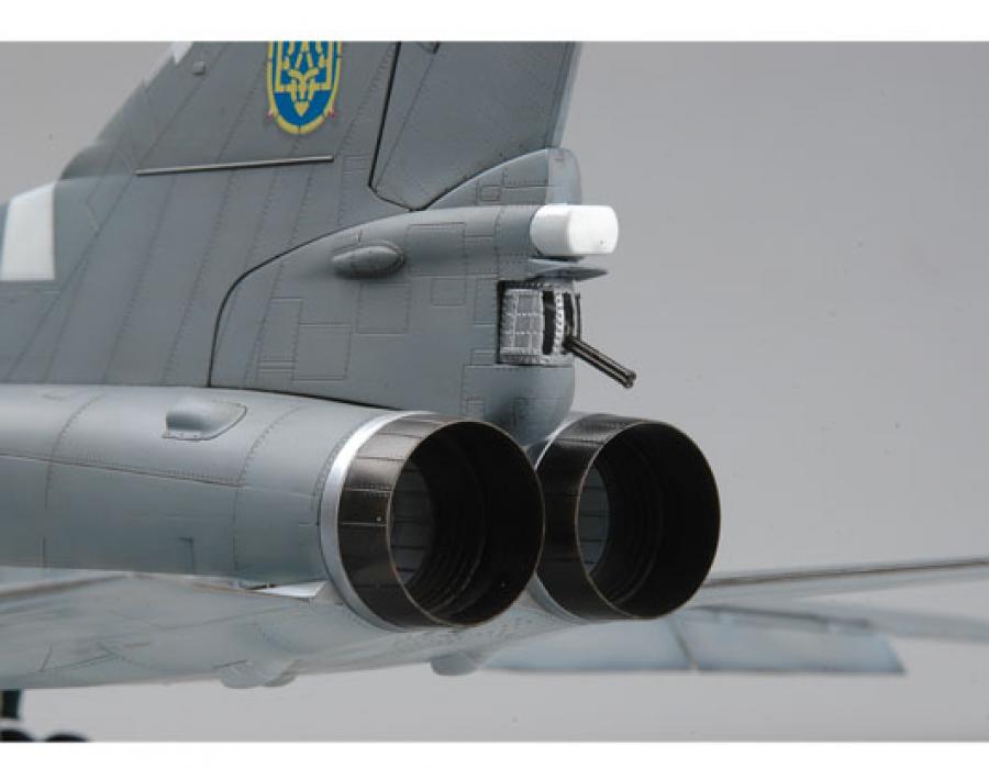 Trumpeter 1:72 Tu-22M3 Backfire C Strategic bomber