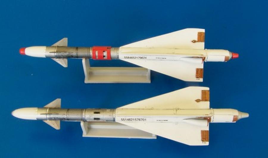 1:48 Russian missile R-40T AA-6 Acrid