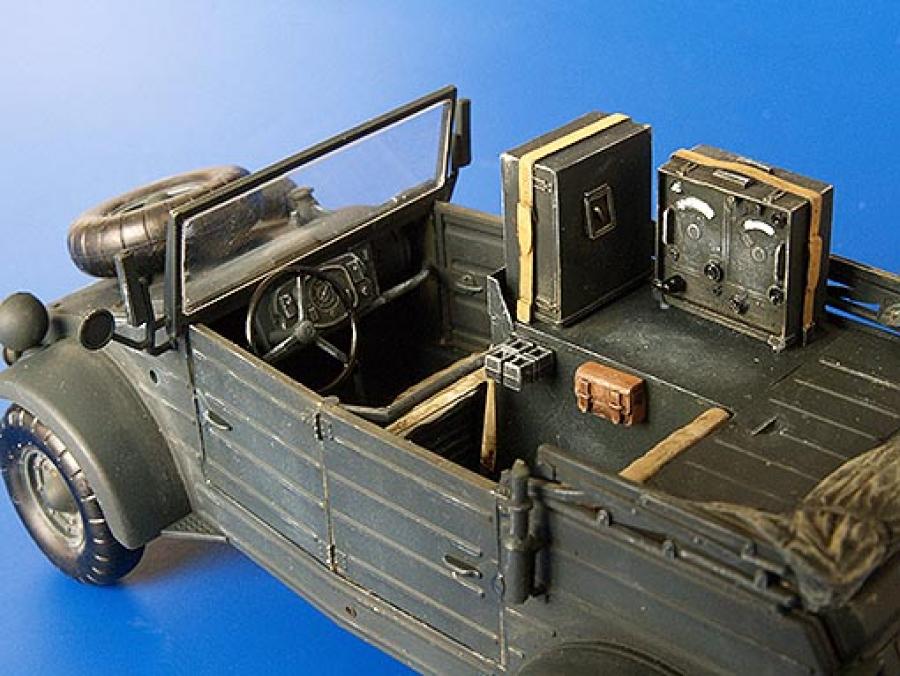 1:35 Kübelwagen radio car Kfz.2