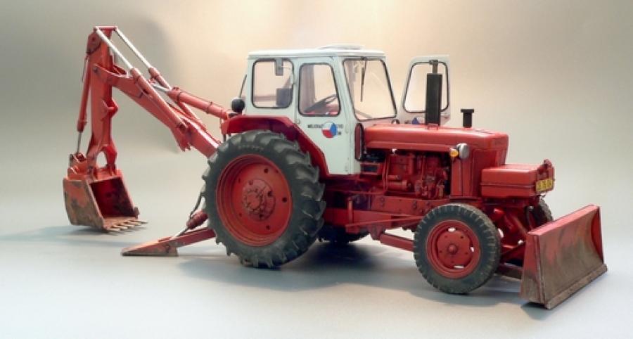 1:35 Soviet earthmover Belorus