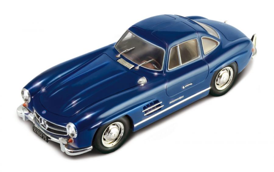 Italeri 1:24 MERCEDES 300 SL GULL WING