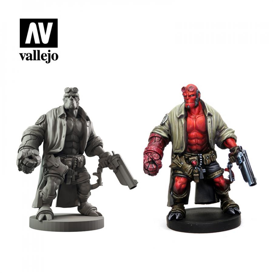 Hellboy Paint Set With Figure 8X17Ml