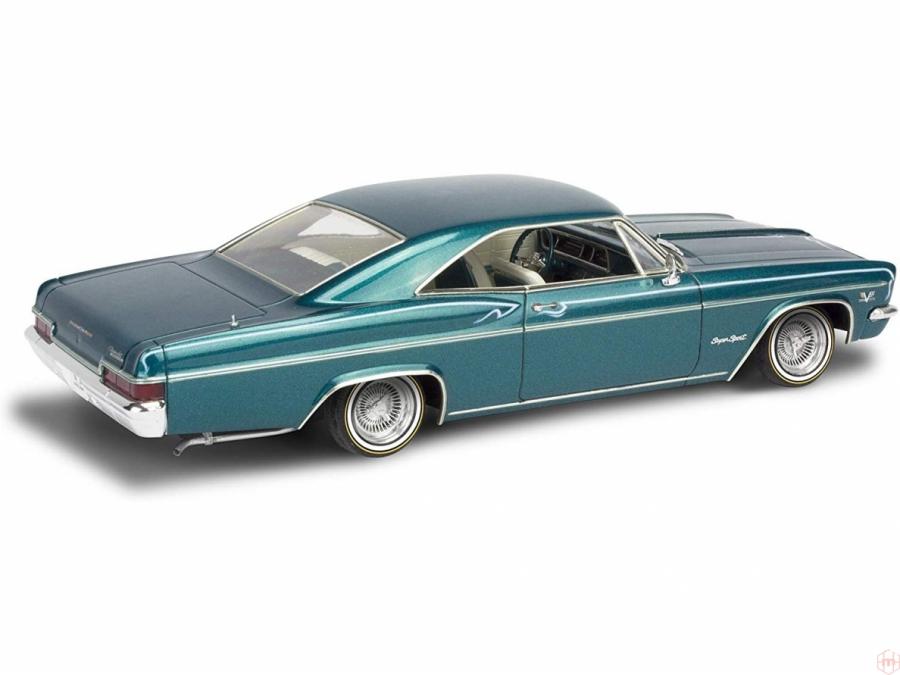 Revell 1:25 1966 CHEVY IMPALA SS