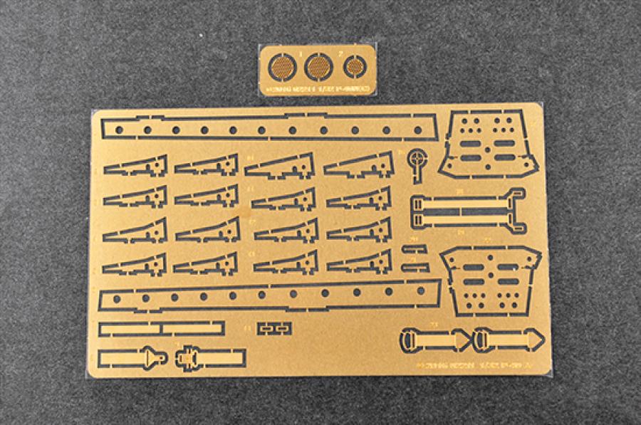 Trumpeter 1:32 P-40E War Hawk