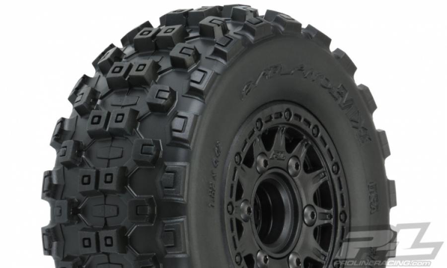 Badlands MX SC 2.2"/3.0" M2 on wheels (2)