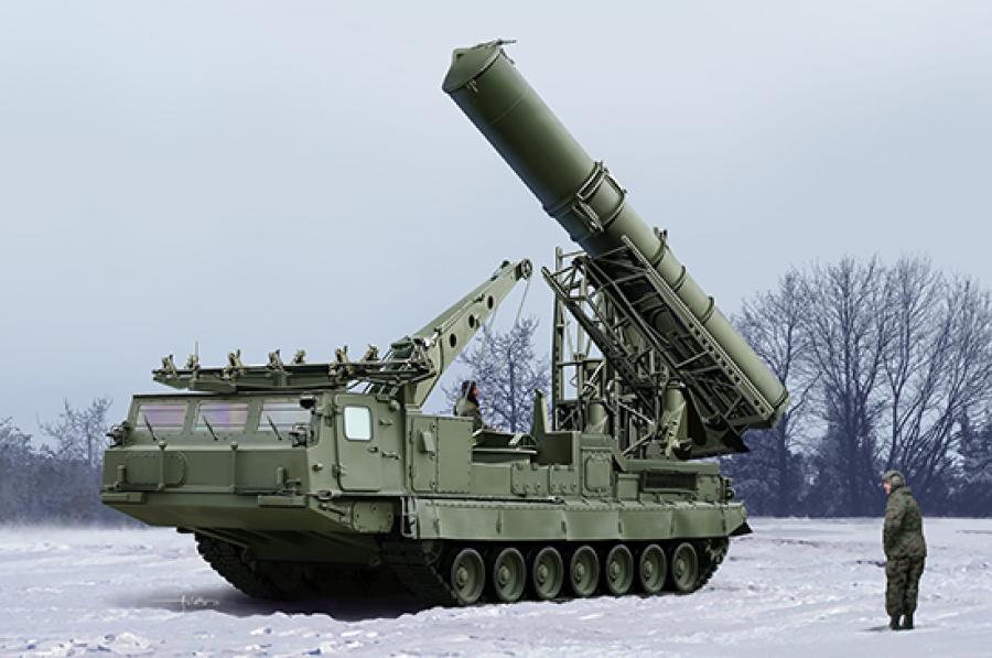 Trumpeter 1/35 Russian S-300V 9A85 SAM